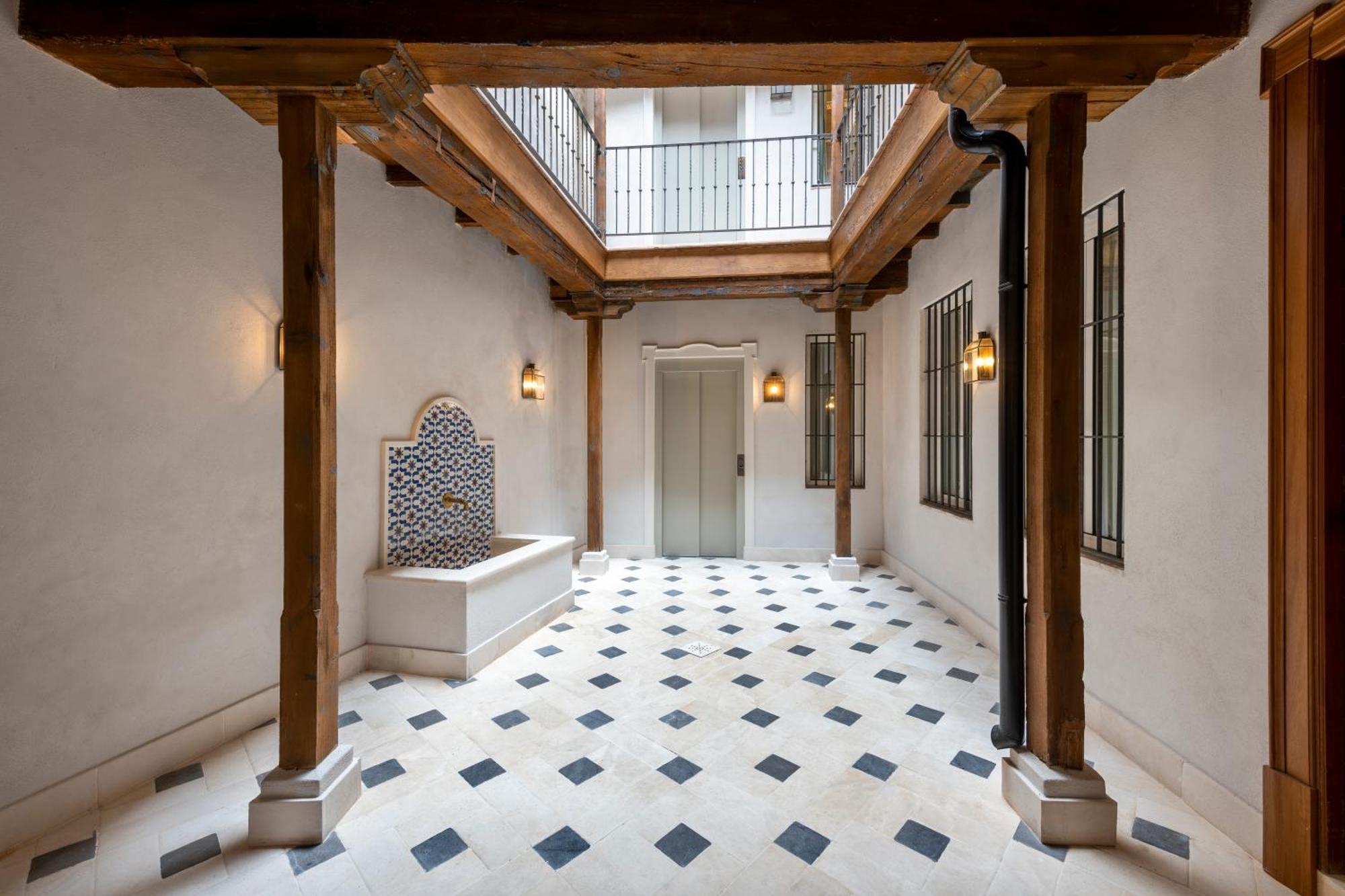 Casa Pilatos Luxury Apartments Sevilla Bagian luar foto